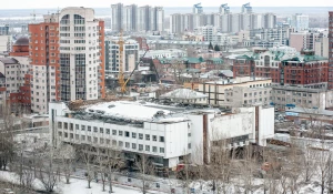 Здание «Оперы» с высоты. 