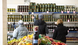 Магазин. Иранский магазин. Иранские продукты