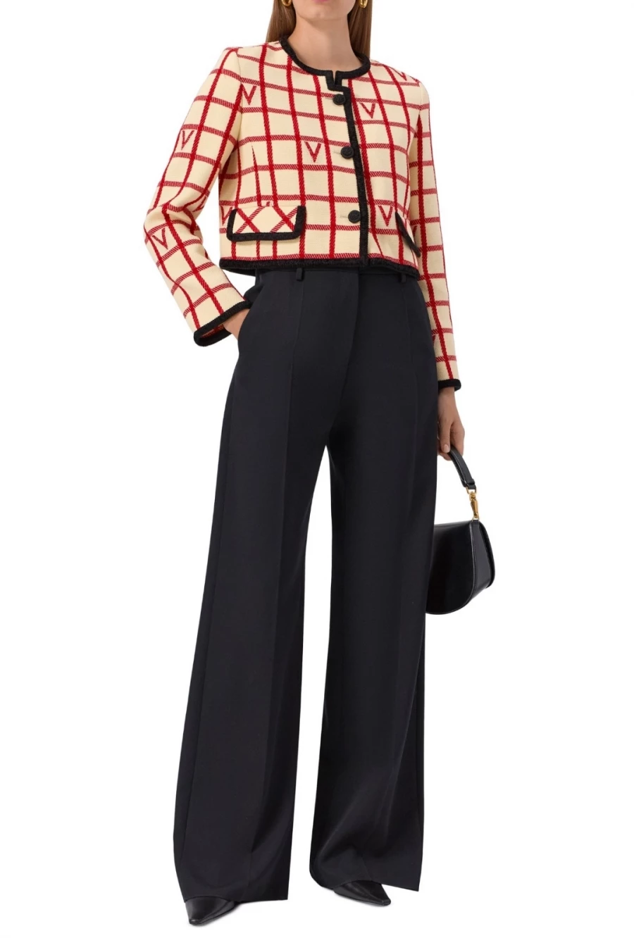 Шерстяной жакет, 499 500 рублей.