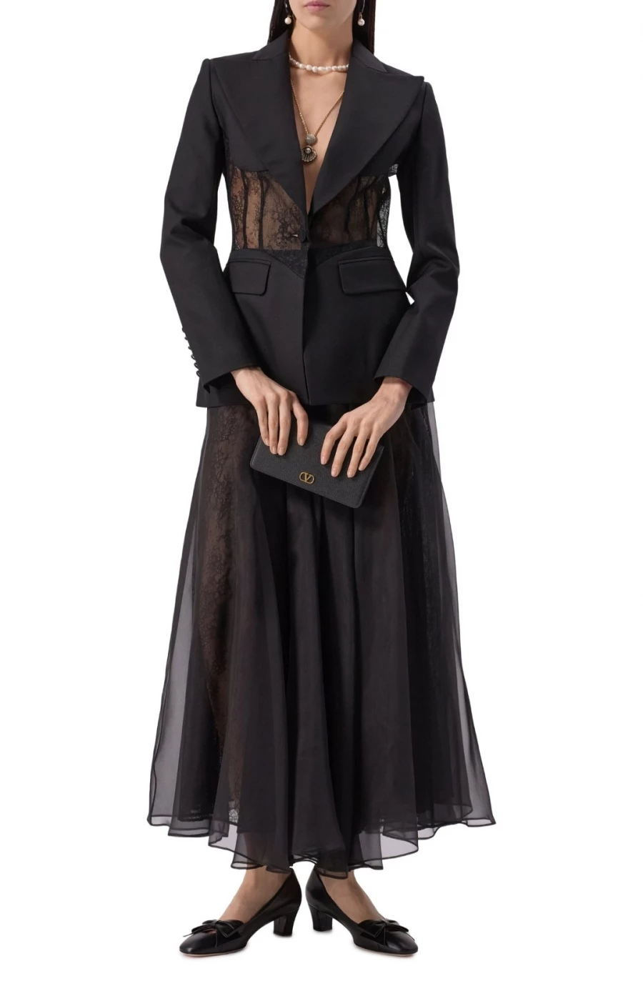 Шерстяной жакет, 255 000 рублей.