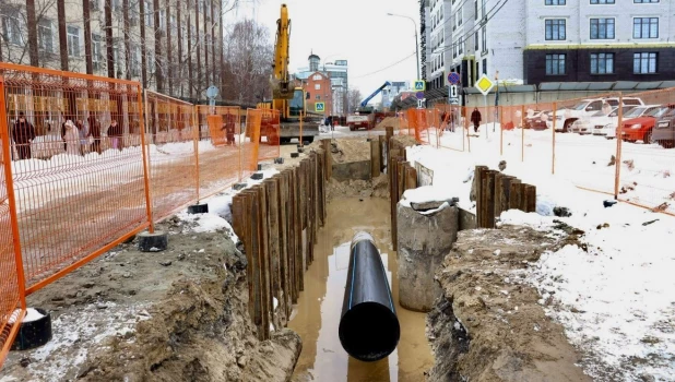 Реконструкция канализационного коллектора на улице Чкалова.