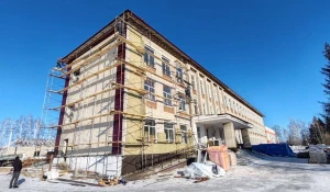 Продолжается капитальный ремонт школ в Алтайском крае.
