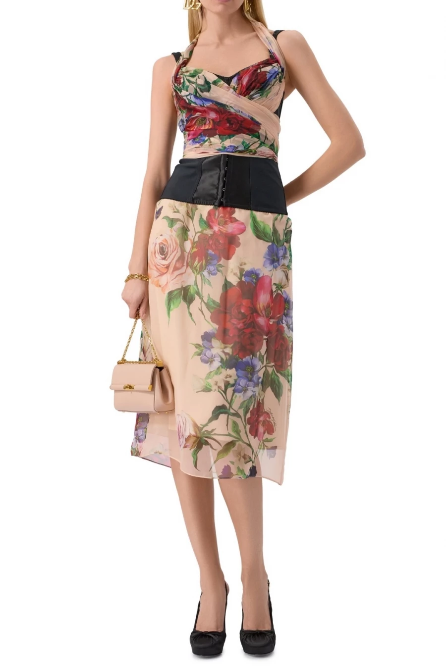 Корсет, 247 500 рублей.