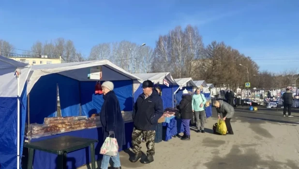 Продовольственные ярмарки в Барнауле.