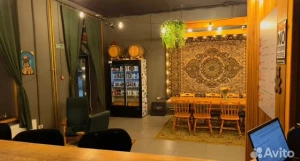  Пивной бар «Бутлегер».