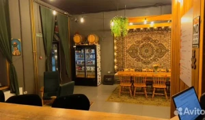  Пивной бар «Бутлегер».