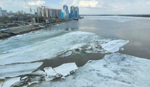 Подвижки льда в Барнауле, 6 апреля. 