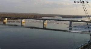 Ледовый затор на Оби в Барнауле.