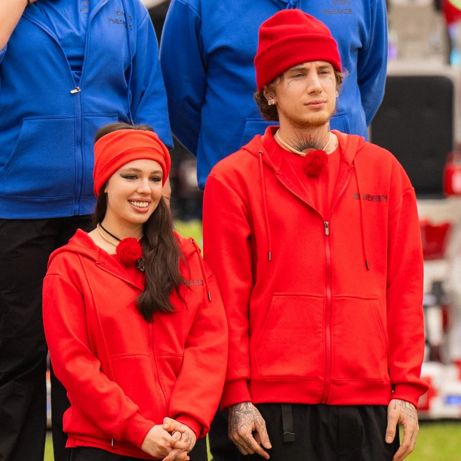 Инстасамка и Манекен.