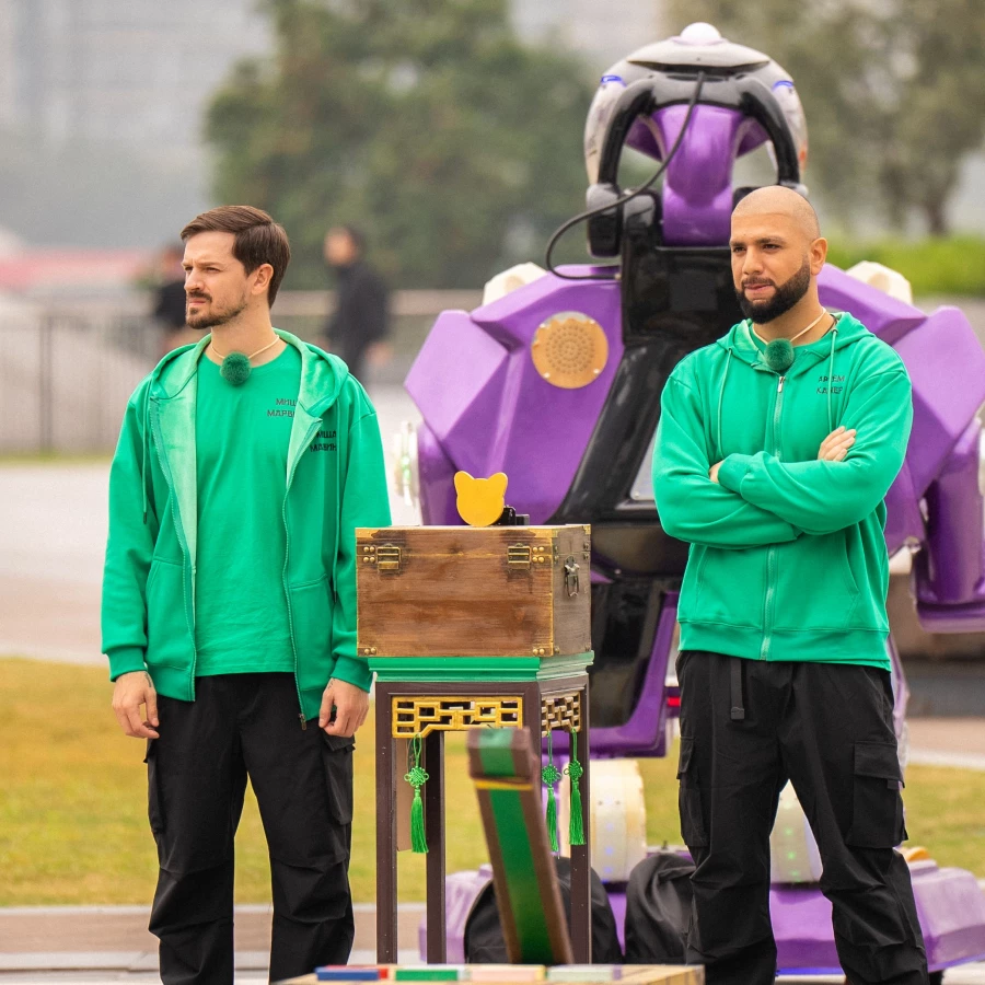 Артём Качер и Миша Марвин.