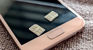 Сим-карта. Телефон. Мобильная связь. Звонок