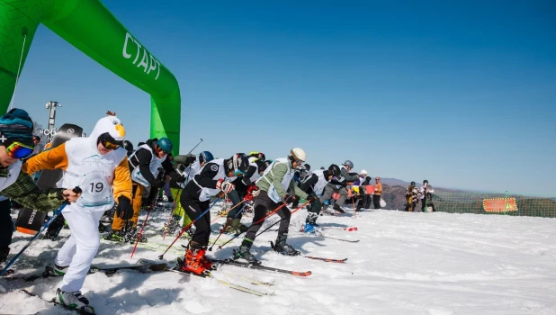«Прыжок в лето».