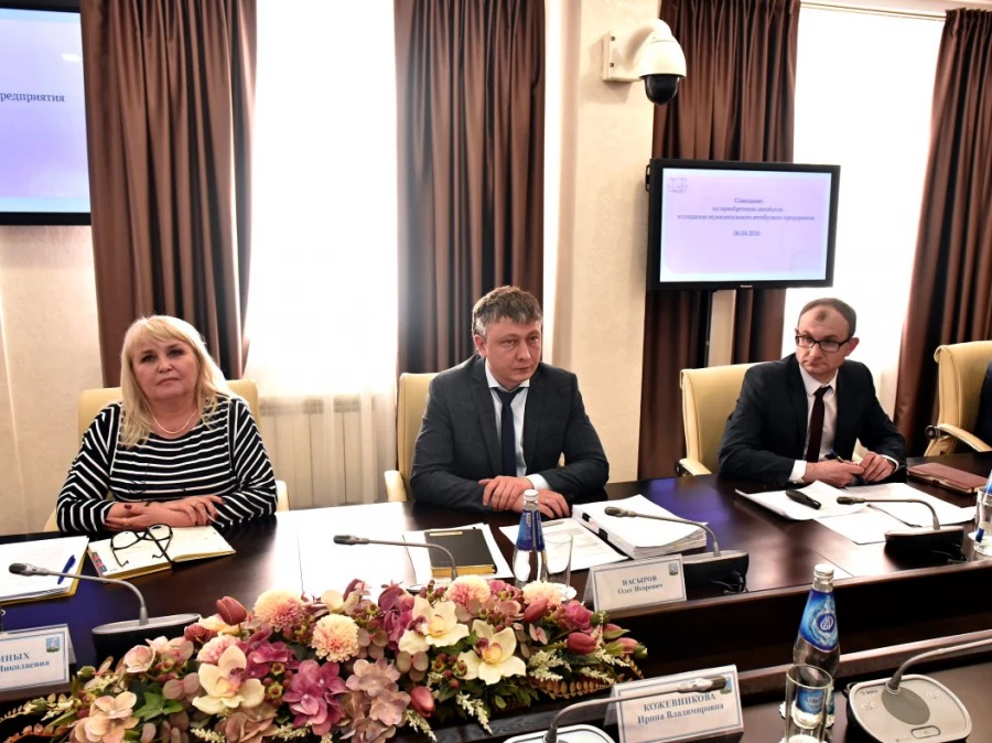 Совещание по вопросам развития системы городского общественного транспорта Барнаула.