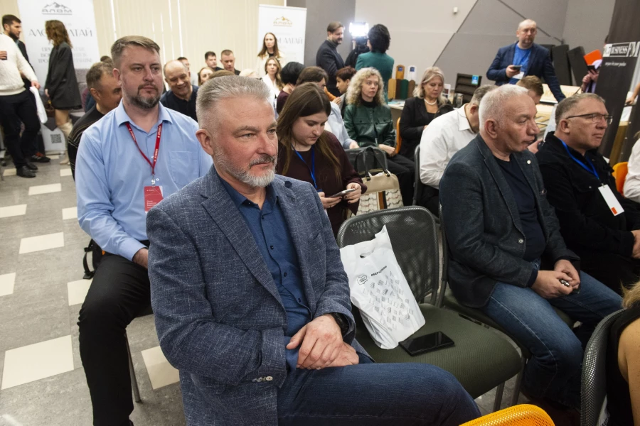 Панельная дискуссия «Инвестиции в землю и качество жизни: где деньги и как не ошибиться?».