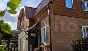 В барнаульской Рублевке продают дачу у вековых сосен