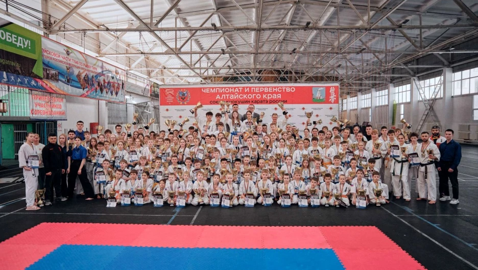 XIII Чемпионат и Первенство Алтайского края Союза киокушин-каратэ России.