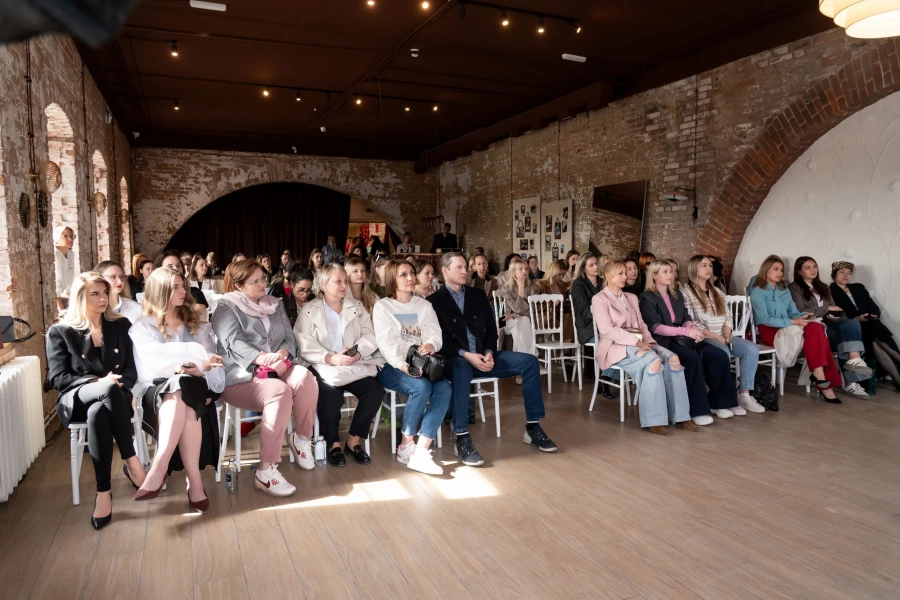 Офлайн-пространство CORNERKAT 