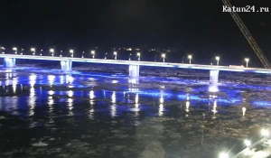 Ледоход на Оби ночью. 