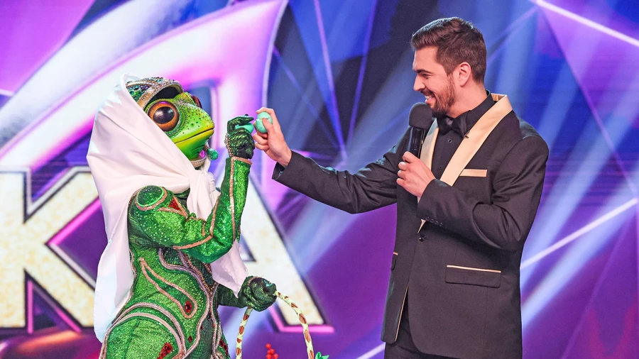 "Маска 7". Первый полуфинал.