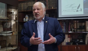 Николай Тычинский, инженер-конструктор и писатель