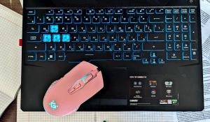 Ноутбук, IT-технологии, программирование. 