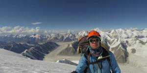 Антон Лежнев.