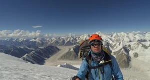 Антон Лежнев.