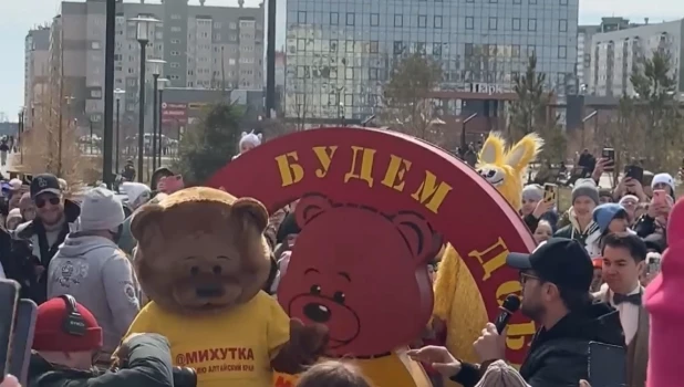 Открытие стелы проекта «Михутка».