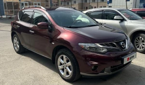 Nissan Murano продают в Барнауле.
