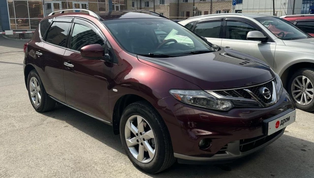 Nissan Murano продают в Барнауле.