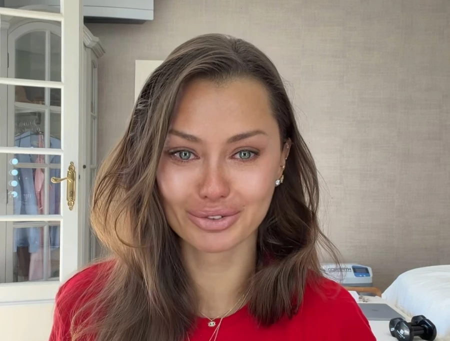 Виктория Боня.