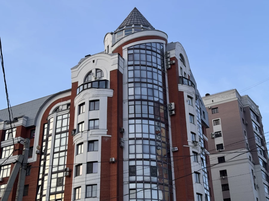 Пр. Комсомольский, 40. Работа Евгении Реутовой.