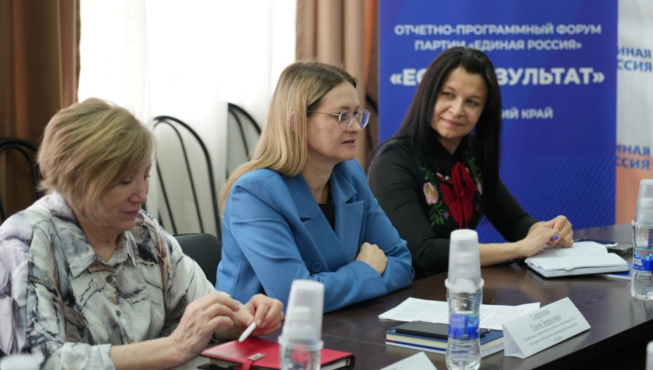 В Бийске состоялась дискуссионная площадка «Промышленный суверенитет: есть результат — есть будущее».