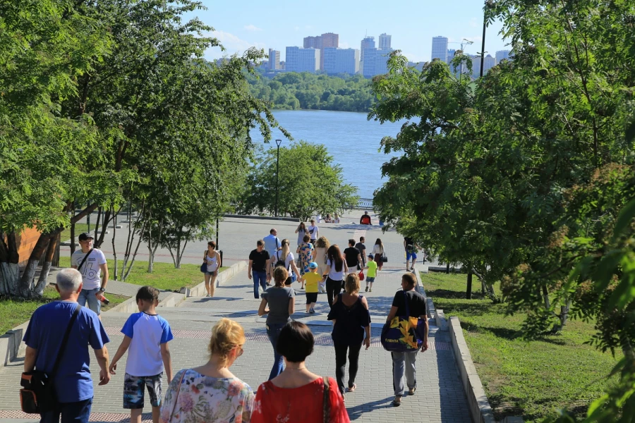 Михайловская набережная, Новосибирск. 