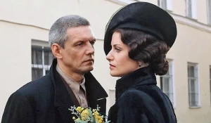 Кадр из сериала "Мастер и Маргарита".