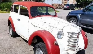 На Алтае продают «Москвича 400».