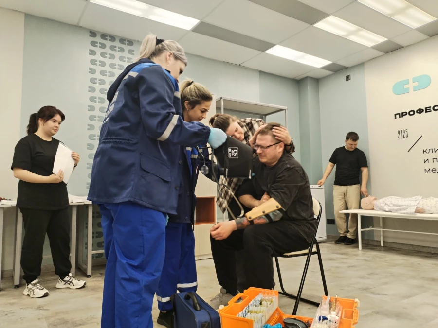 Конкурс «Лучшая фельдшерская бригада скорой медицинской помощи».