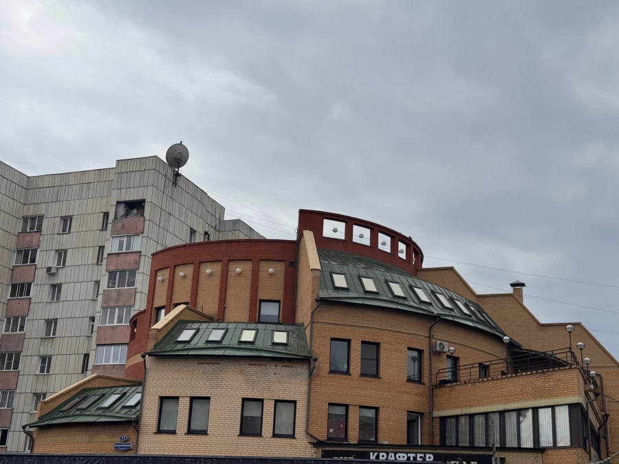 Пр. Социалистический, 71.