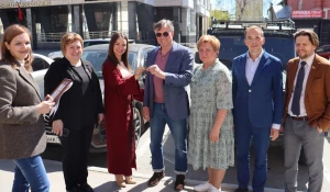 Предприниматель из Барнаула Екатерина Серебрякова передала УАЗ для отправки в зону СВО.