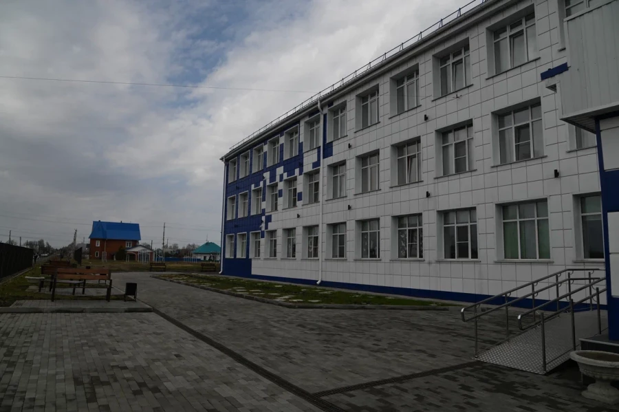 Отремонитрованный лицей в Каменком районе