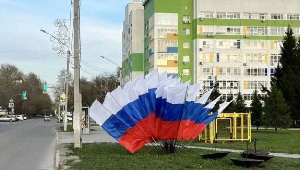 Украшенный Барнаул к 9 мая.