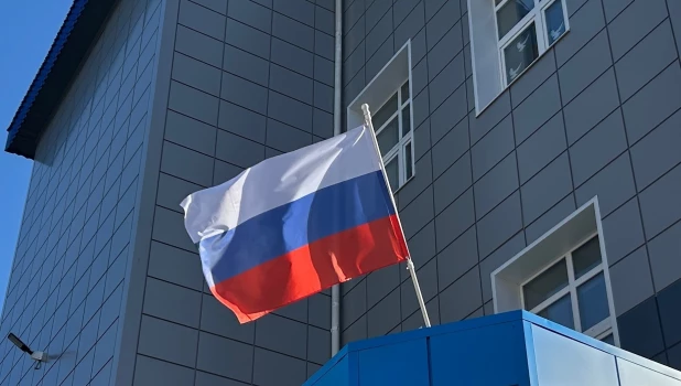 Российский флаг. Флаг РФ. Триколор.