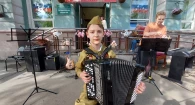 Барнаул отмечает День Победы. Праздничная атмосфера в фоторепортаже altapress.ru