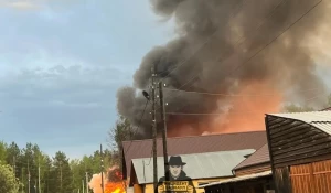 Пожар в селе Ларичиха.