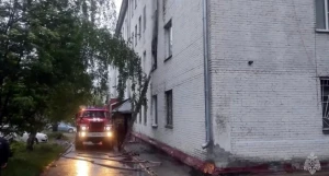 Пожар в четырехэтажке на ул. Глушкова.