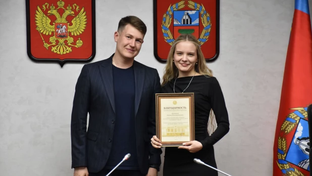 В Алтайском краевом Законодательном Собрании подвели итоги очередного сезона проекта «Юристы-населению».