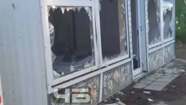 Пристанище бездомных в заброшенном здании Барнаула.