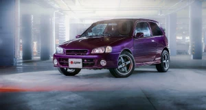 Toyota Starlet 1998 года продают в Барнауле.