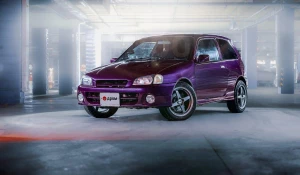 Toyota Starlet 1998 года продают в Барнауле.