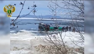 Спасательная операция на Байкале.